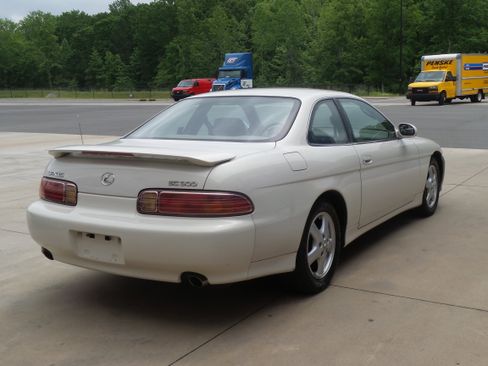 Used 2000 Lexus SC 300 Coupe image 21