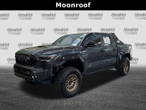 Used 2025 Toyota Tacoma TRD Pro image 6
