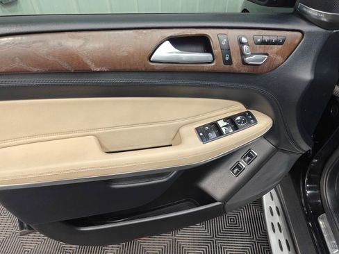 Used 2018 Mercedes-Benz GLS 550 4MATIC image 73