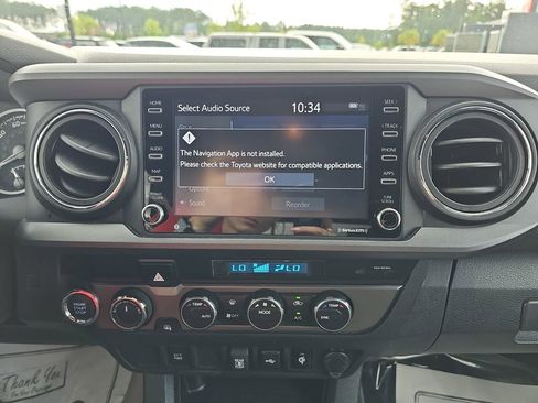 Used 2023 Toyota Tacoma TRD Off-Road AWD/4WD image 26