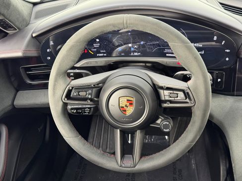 Used 2023 Porsche Taycan GTS image 21