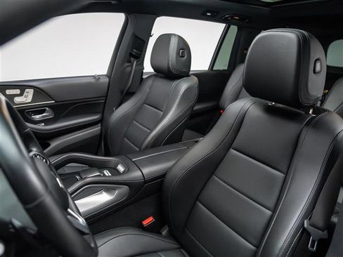 Used 2022 Mercedes-Benz GLS 450 4MATIC image 16