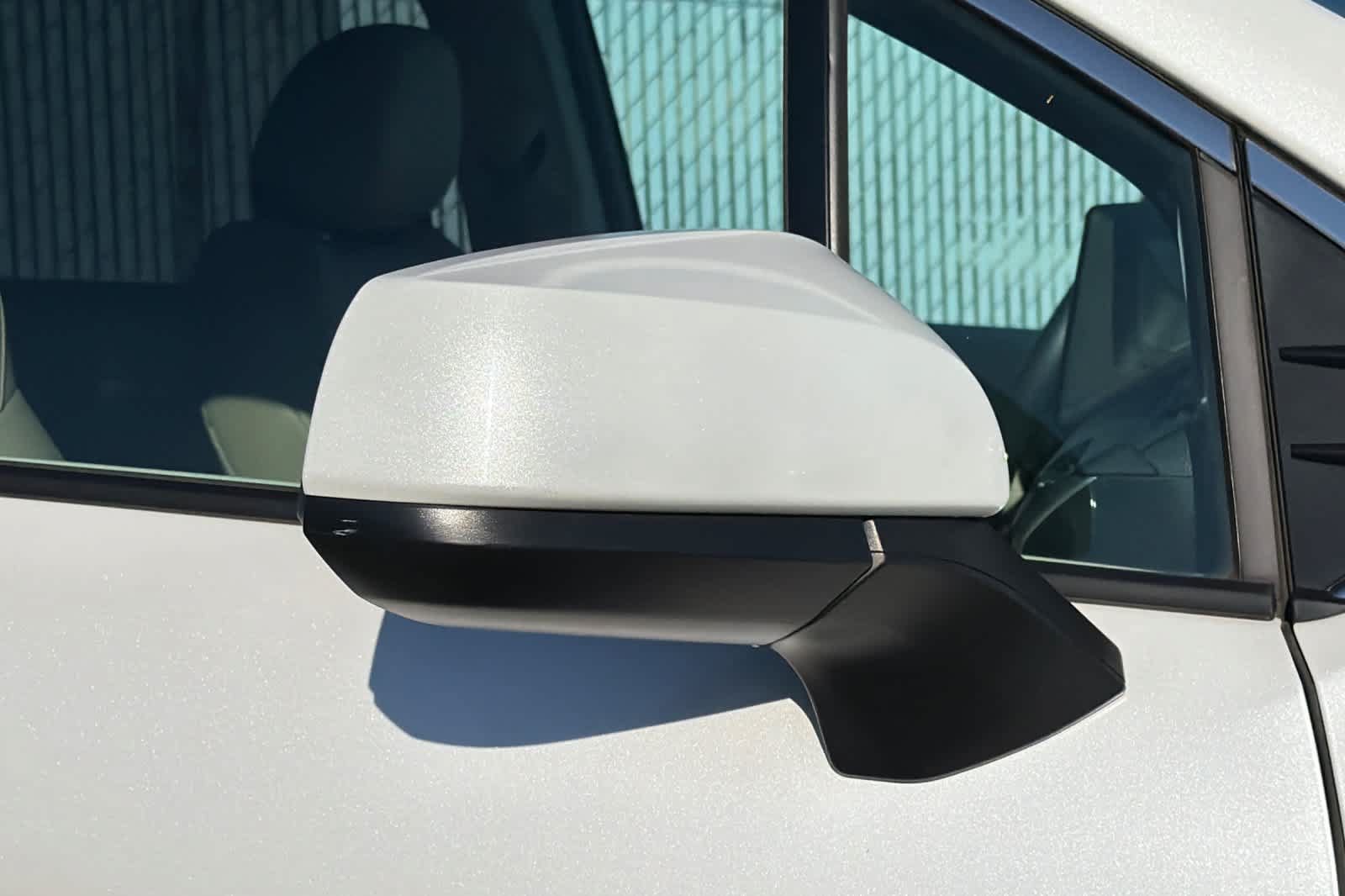 Used 2023 Toyota Sienna XLE FWD image 19