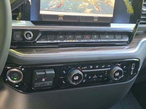 New 2026 Chevrolet Silverado 1500 RST w/ RST Select Package AWD/4WD image 21