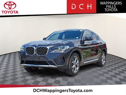 Used 2022 BMW X4 xDrive30i w/ Premium Package 2