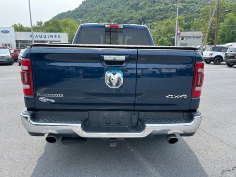 Used 2022 RAM 1500 Laramie AWD/4WD image 9
