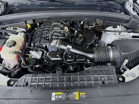 Used 2021 Jeep Grand Cherokee L Laredo image 30