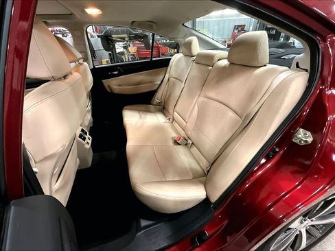 Used 2017 Subaru Legacy 2.5i Limited image 20