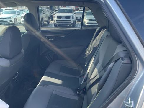 Used 2024 Subaru Outback Onyx Edition AWD/4WD image 10