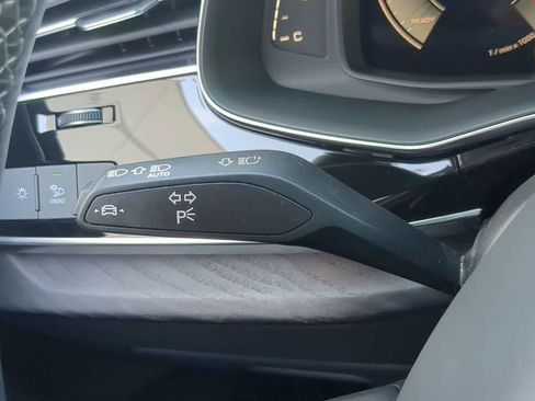 Used 2025 Audi Q7 3.0T Premium Plus image 27