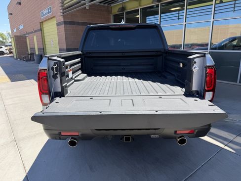 Used 2023 Honda Ridgeline Sport image 33