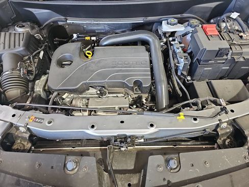 Certified 2025 Chevrolet Equinox RS w/ Safety and Technology Package FWD image 36