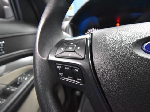 Used 2018 Ford Explorer FWD image 11