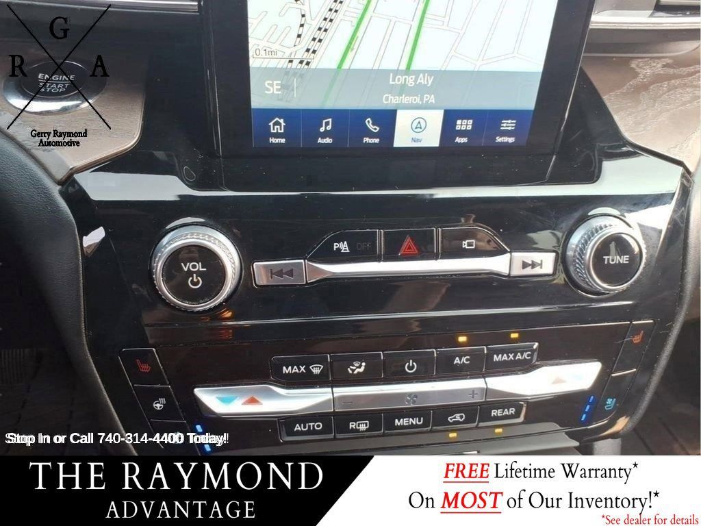 Used 2023 Ford Explorer Platinum w/ Technology Package AWD/4WD image 24