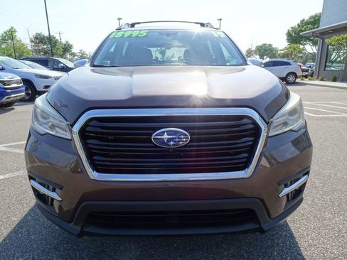 Used 2019 Subaru Ascent Touring w/ Popular Package #3 image 9