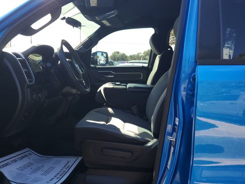 Used 2021 RAM 1500 Big Horn image 18