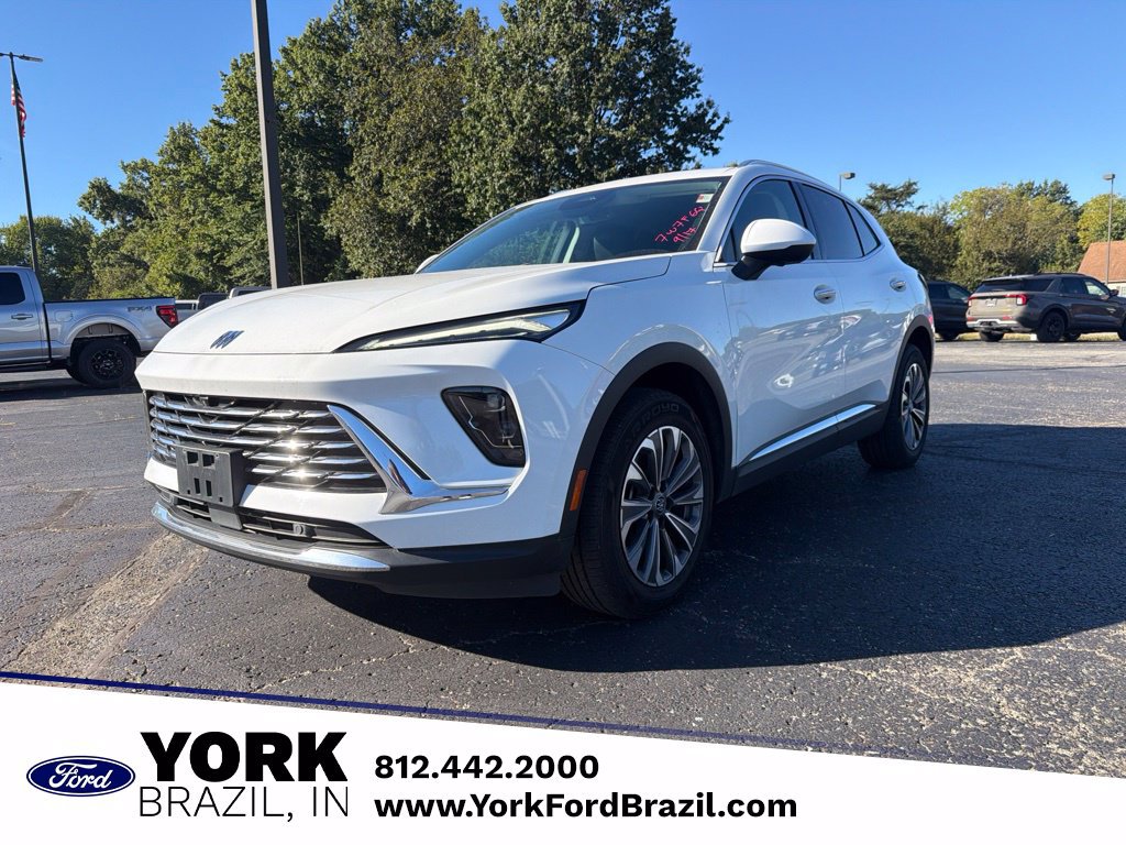 Used 2024 Buick Envision Preferred AWD/4WD image 1