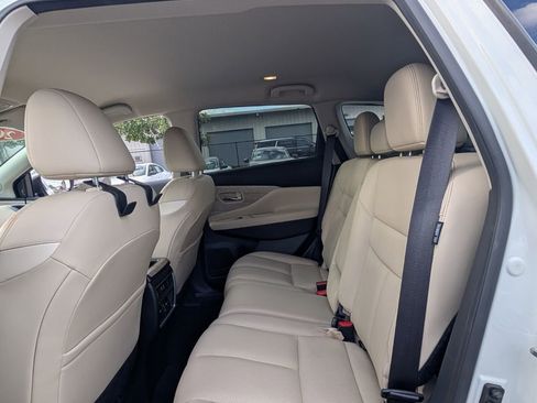 Used 2021 Nissan Murano SL image 12