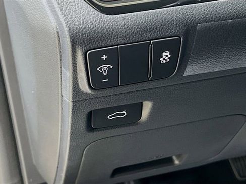 New 2026 Kia K5 LXS image 10