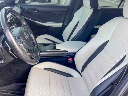 Certified 2023 Lexus IS 500 w/ Accessory Package image 17