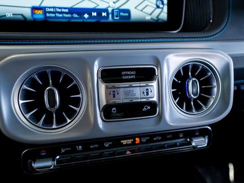 Used 2025 Mercedes-Benz G 580 w/ EQ Technology image 43