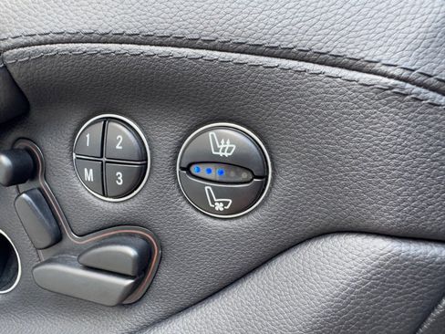 Used 2007 Mercedes-Benz SL 550 image 18