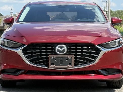 Used 2021 MAZDA MAZDA3 s image 9