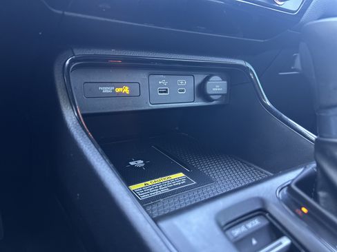 Used 2025 Honda CR-V EX-L image 12
