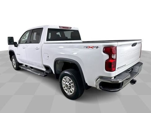 Used 2025 Chevrolet Silverado 2500 LT w/ Convenience Package AWD/4WD image 6