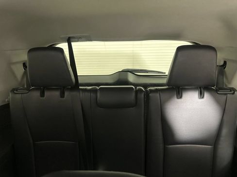 Used 2024 Toyota Grand Highlander AWD image 17