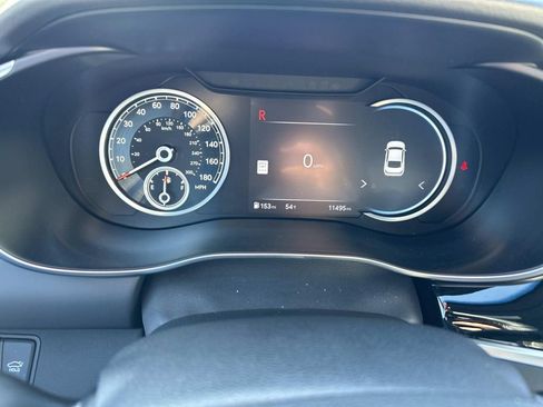 Used 2025 Genesis G70 3.3T Advanced w/ Sport Prestige Package image 40