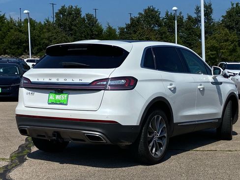 Used 2022 Lincoln Nautilus Reserve w/ Equipment Group 201A AWD/4WD image 3