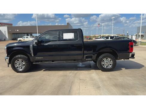 Used 2024 Ford F250 Lariat AWD/4WD image 5