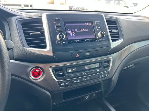 Used 2019 Honda Ridgeline Sport image 12