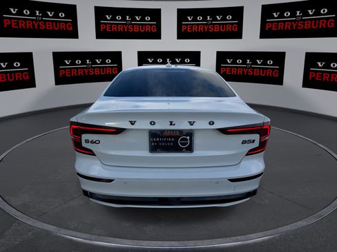 Used 2023 Volvo S60 B5 Plus w/ Climate Package image 7