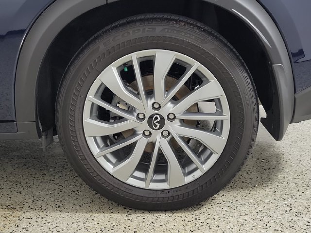 Certified 2025 INFINITI QX50 Luxe AWD/4WD image 17