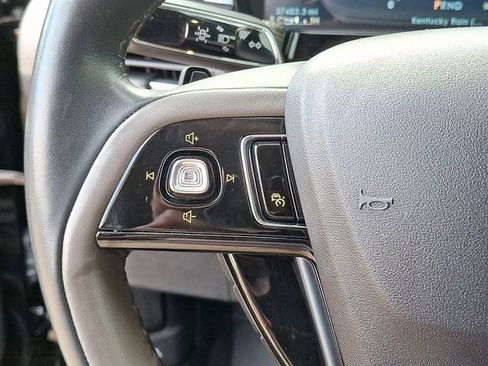 Used 2023 Lincoln Corsair Reserve w/ Equipment Group 201A FWD image 16