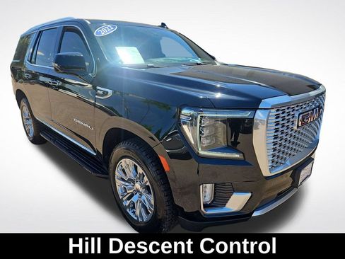 Used 2022 GMC Yukon Denali AWD/4WD image 8