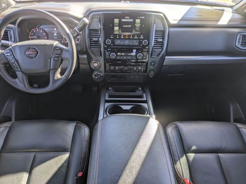Used 2021 Nissan Titan PRO-4X w/ Pro-4x Convenience Package image 11