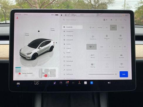 Used 2022 Tesla Model Y Performance image 27