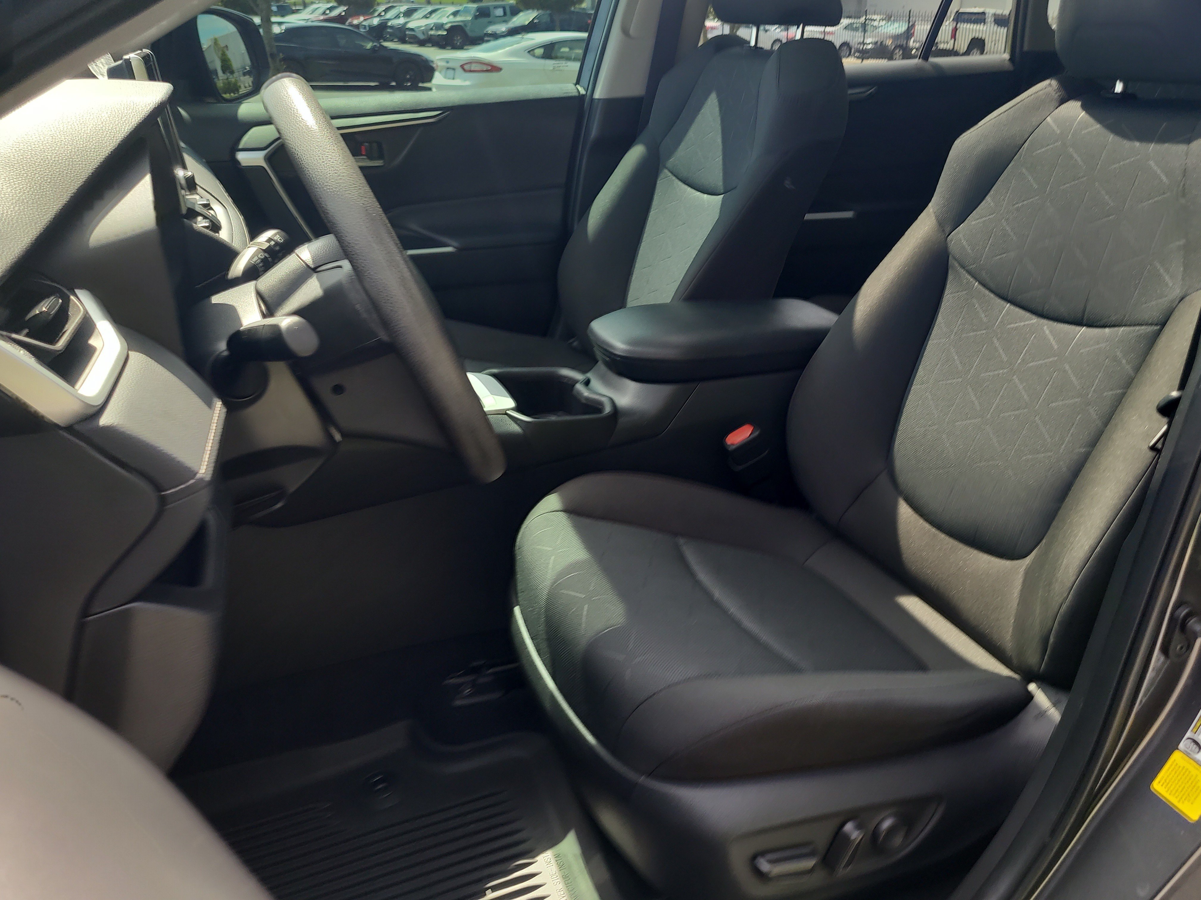 Certified 2024 Toyota RAV4 XLE w/ Convenience Package FWD image 21