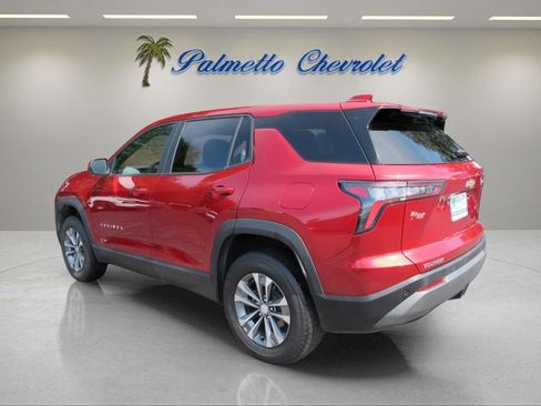 Used 2026 Chevrolet Equinox LT w/ Convenience Package II FWD image 4