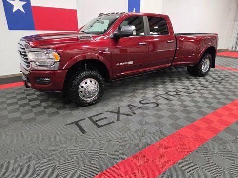 Used 2021 RAM 3500 Limited image 2