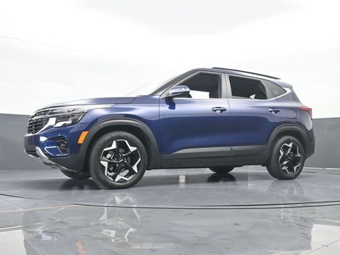 Used 2024 Kia Seltos EX image 54