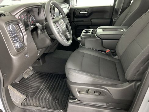 Used 2025 GMC Sierra 1500 Pro w/ Convenience Package image 16