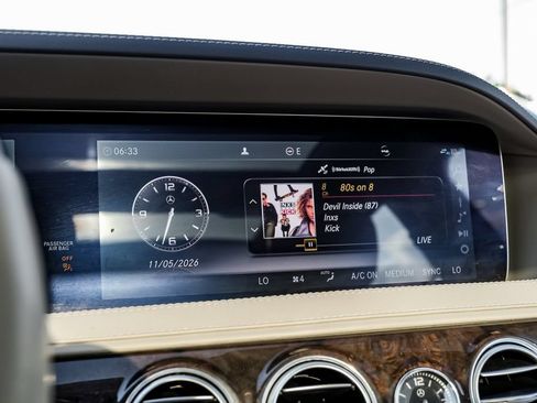 Used 2019 Mercedes-Benz S 560 Sedan image 32