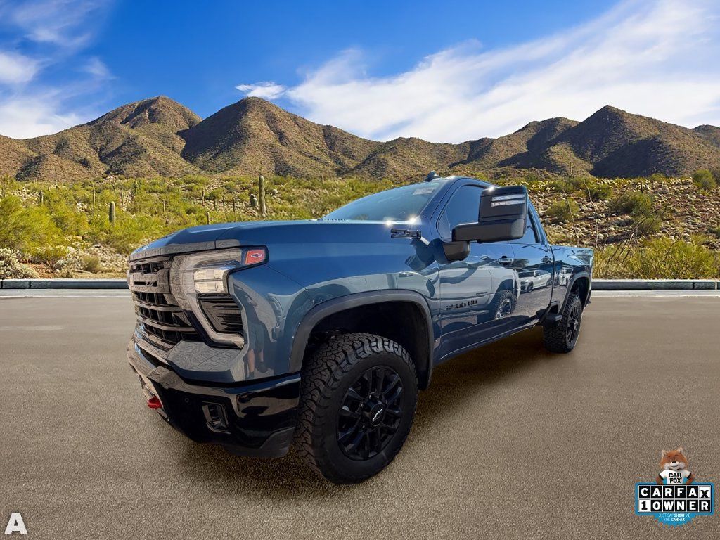 Used 2025 Chevrolet Silverado 3500 LT w/ Trail Boss Package AWD/4WD image 2