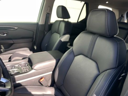 Certified 2025 Honda Pilot EX-L image 26