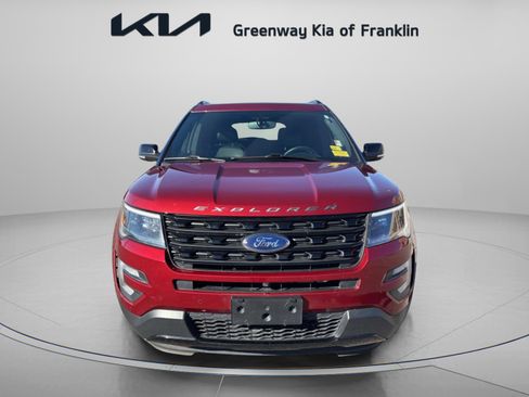 Used 2017 Ford Explorer Sport w/ Equipment Group 401A image 2