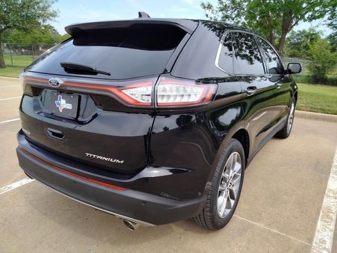 Used 2016 Ford Edge Titanium w/ Equipment Group 302A image 5